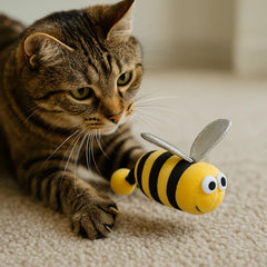 Talking Dog Club Shake a Bee Vibrating Catnip Toy for Cats (Yellow and Black)
