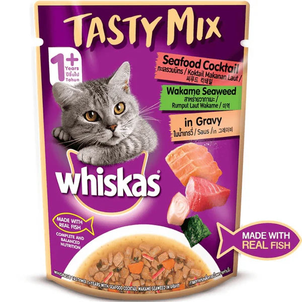Whiskas Chicken With Tuna & Carrot and Seafood Cocktail Wakame Seaweed in Gravy Tasty Mix Adult Cat Wet Food Combo