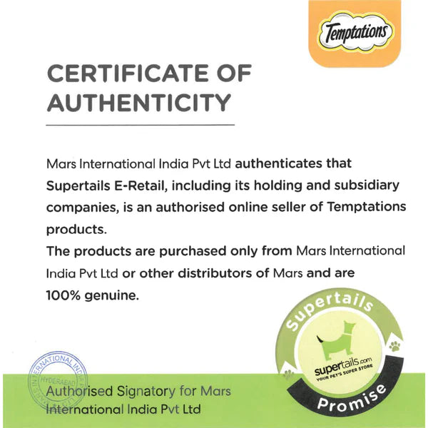 Temptations Seafood Medley Flavour, Tasty Chicken Flavour and Creamy Purrrr ee Chicken & Tuna Cat Treats Combo